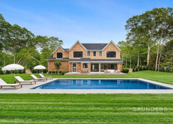 Luxurious Southampton New Construction