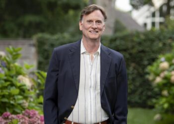 Luxurious Southampton New Construction