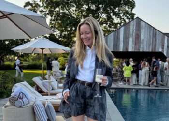 A Day in the Life of Celebrity Stylist Erin Walsh