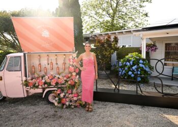 Wölffer Estate x NARS Celebrate the Launch of Their Limited-Edition Summer in a Bottle Rosé at Wölffer Estate