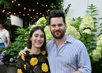 Chelsea Handler, Lizzy Caplan, and More Attend A Sense of Home’s New York Expansion Fundraiser