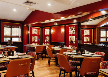 Crazy Pizza Brings its Signature Flair to East Hampton