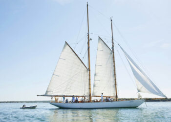 The Summer Voyage of a Lifetime: Set Sail with Yacht Kelpie