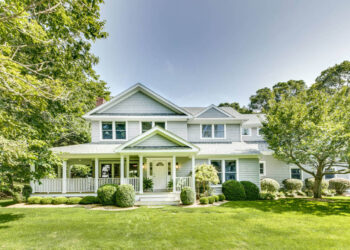 Heart of The Hamptons Home Run