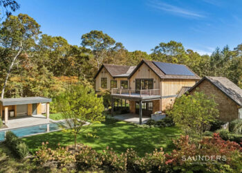 Between Beach & Bay: A Hidden Gem Just Outside Amagansett Village