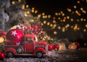 Celebrate Southampton Village: Shop Local, Parade of Lights & Tree Lighting