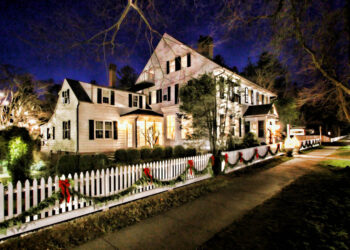 The Second Annual Holiday Tour of the Inns in East Hampton is Back!