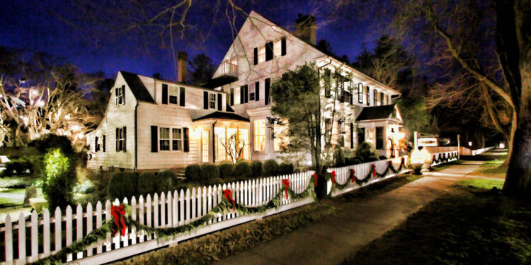 The Second Annual Holiday Tour of the Inns in East Hampton is Back!