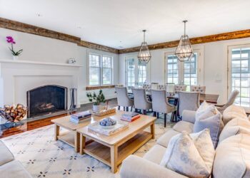 The Hamptons’ 12 Best Wood-Burning Fireplaces for Santa Visits