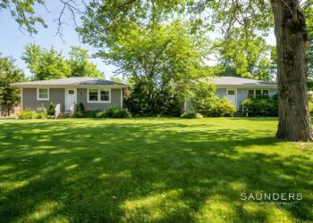 3 Houses: The Most Unique, Cash Positive Property on the Market