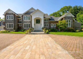 A Hamptons Icon Hits the Market: The “Summer House” Estate in Sag Harbor