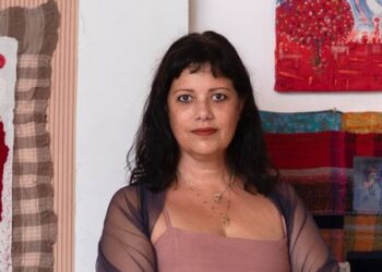 Historic Embroidery in the Time of Revolution: A Workshop with Erica-Lynn Huberty