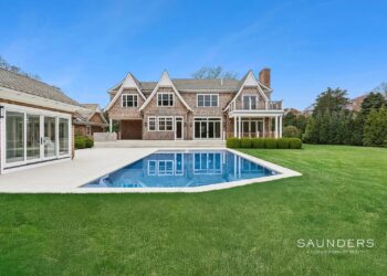 Luxurious New Construction In East Hampton Village