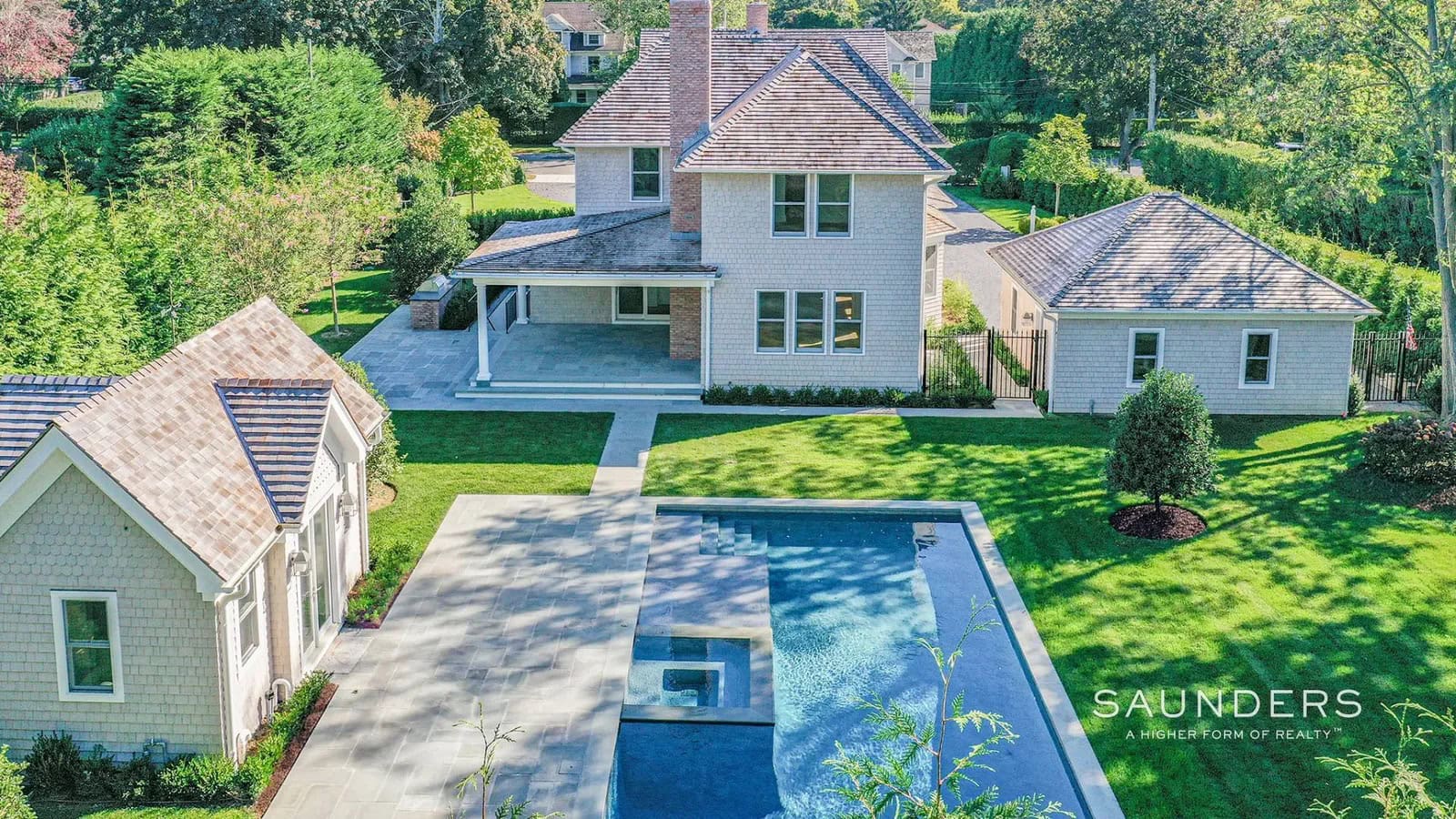 Over the past week, there were 31 Listings that went into contract from Westhampton to Montauk.

Compared to this same week last year (2025), there were 24 Listings that went into contract.

Which is a year over year INCREASE of 29%.