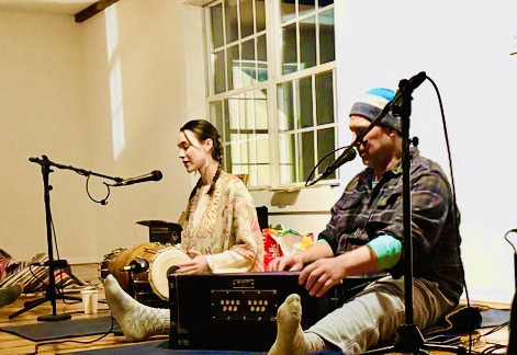 Kirtan Chanting with Tim & Sita