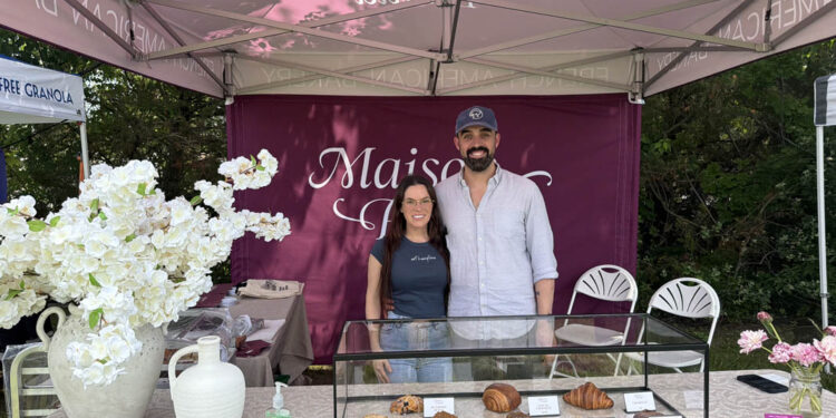 Sag Harbor Farmers Market Guide: Fresh Produce, Flowers & Local Favorites