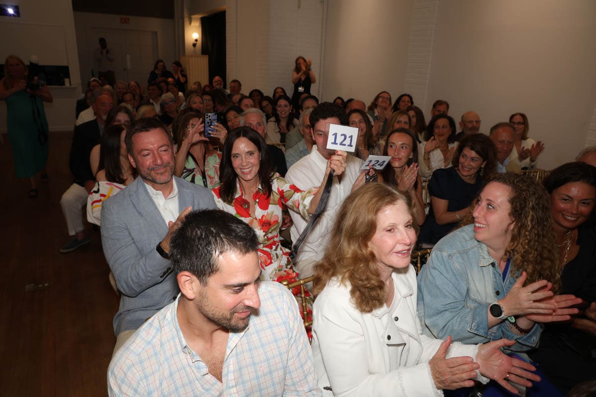 Earlier this month, The Retreat held its annual All Against Abuse Gala, welcoming more than 200 attendees to a sold-out evening at the Southampton Arts Center. 
