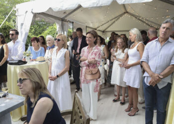 Summer Bloom Benefit for The Endometriosis Foundation Of America At Julie Keyes Gallery