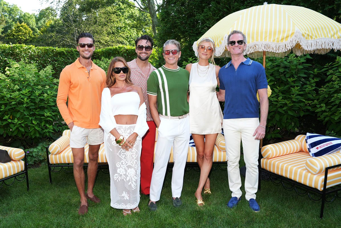 On Saturday, July 11, God’s Love We Deliver (GLWD), NYC’s premier provider of medically tailored meals and nutrition education and counseling for individuals affected by serious illness, held its 25th annual Midsummer Night Drinks event at the East Hampton home of Culinary Council member David Burtka and husband Neil Patrick Harris. The event raised over half a million dollars supporting GLWD’s crucial work, one of the most successful Midsummer Nights Drinks to date.