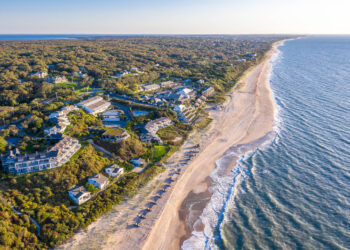 Pointe Perfection: A Sparkling Wine Pairing Affair at Gurney’s Montauk