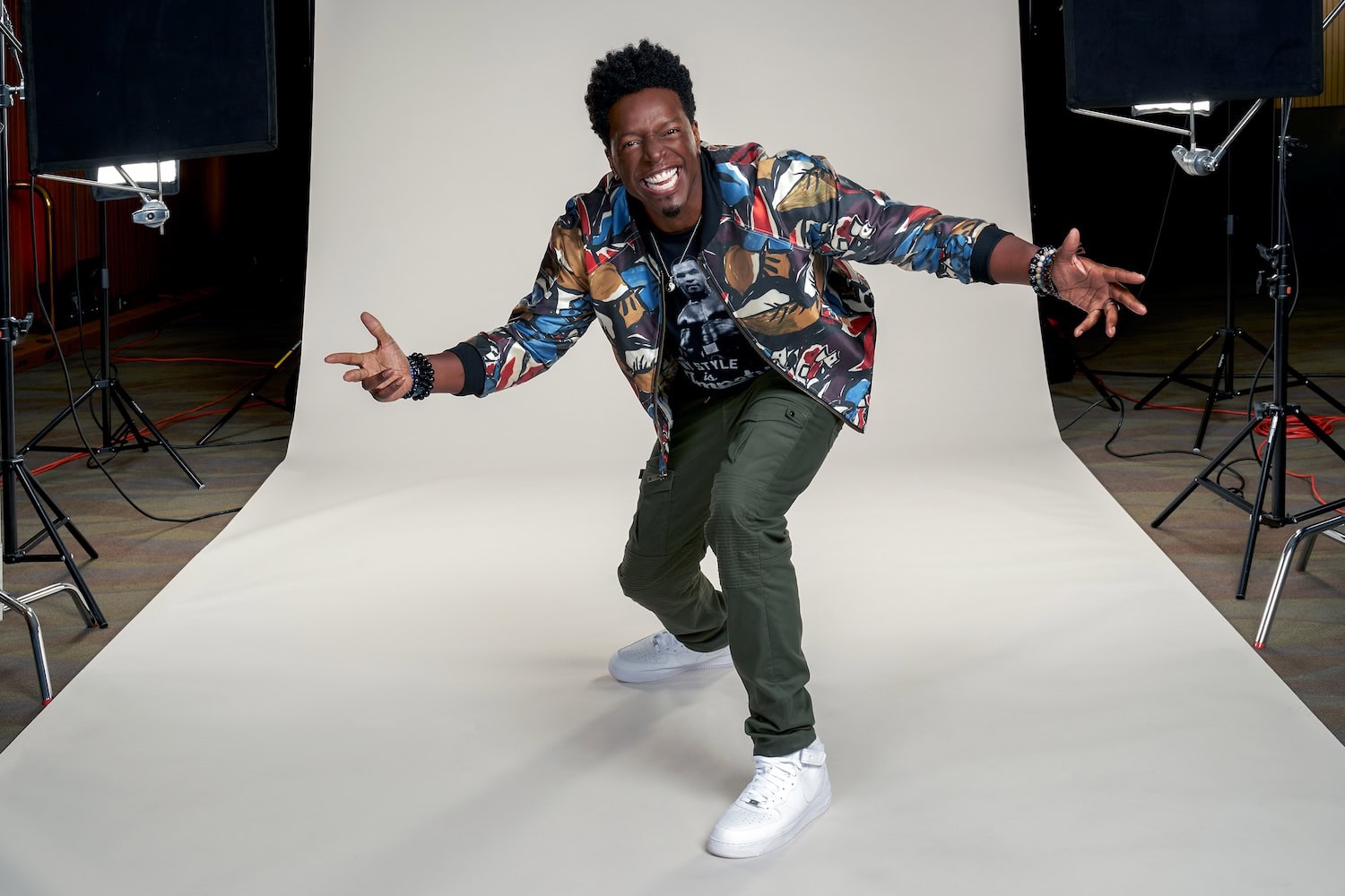 Murmrr Presents – Comedy In The Hamptons: Dean Edwards